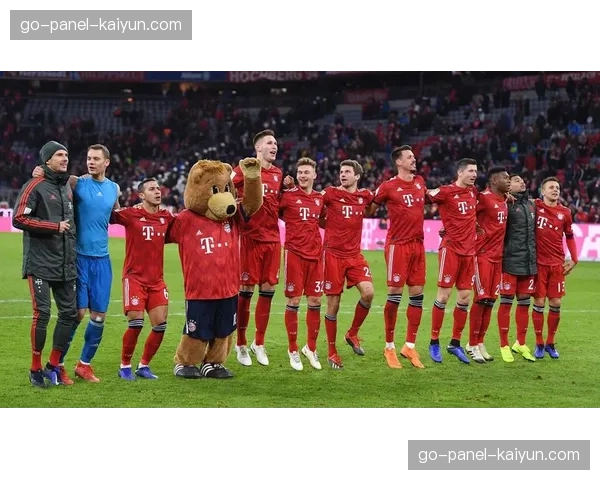 诺伊尔的第九次扑救：拜仁门神的关键时刻